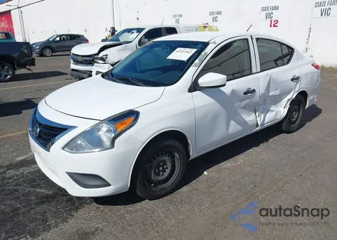 2017 Nissan Versa 1.6 S+ z USA, uszkodzony, nr VIN 3N1CN7AP9HL846423
